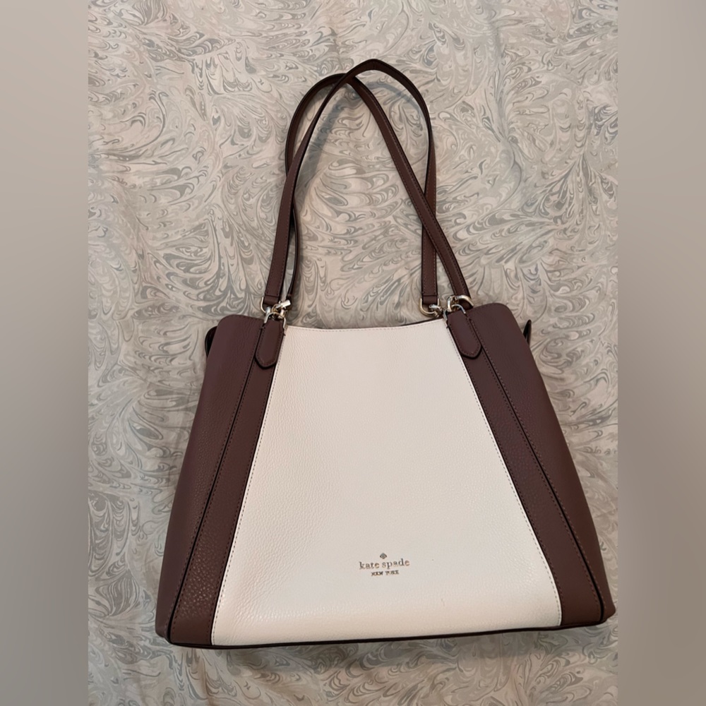 Kate Spade Brown and White purse, very cute!